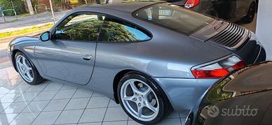 Porsche 911 Carrera cat Coupé
