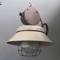 LAMPADA INDUSTRIALE RESTAURATA FUNZIONANTE