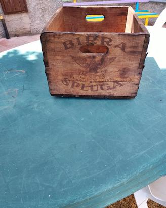 Vecchia cassetta legno BIRRA SPLUGA