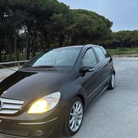 Mercedes Classe B 200