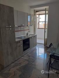 Elegante bilocale ristrutturato in centro