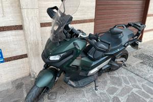 Honda X-Adv 750 anno 2020 21000km