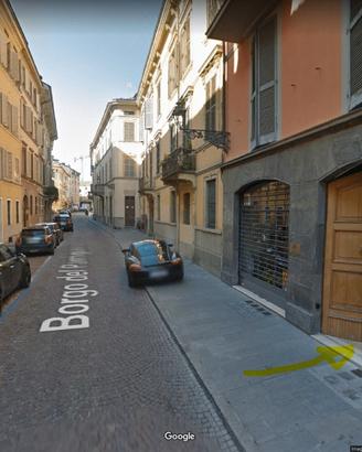 Doppia amplissima centralissima x 2 studentesse