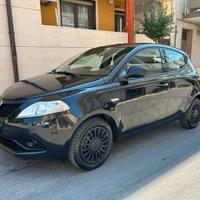 Lancia Ypsilon 1.2 5 porte GPL Ecochic