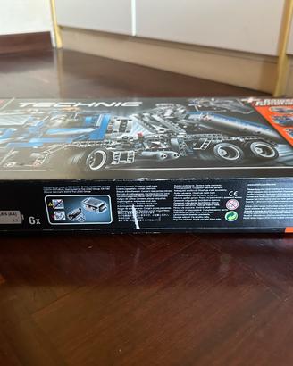 LEGO TECHNIC  8052 CONTAINER TRUCK