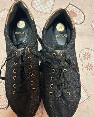 Scarpe replay