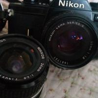 Nikon em con 3 obiettivi 