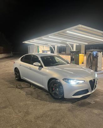 Alfa Romeo Giulia Q2 2.2 190CV MY20