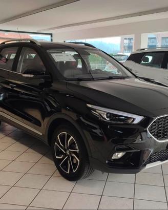 MG ZS Luxury 