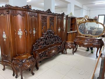 Mobili stile barocco