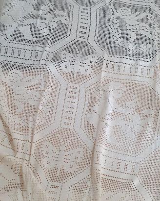 Coperta matrimoniale  filet a mano