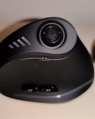 Mouse verticale ergonomico gaming ZELOTES C-18 con