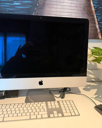 Apple iMac 21.5 all in one