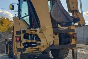 Caterpillar CAT 428F 2019