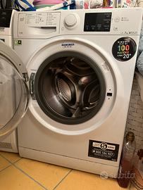 Lavatrice Hotpoint Ariston 7kg