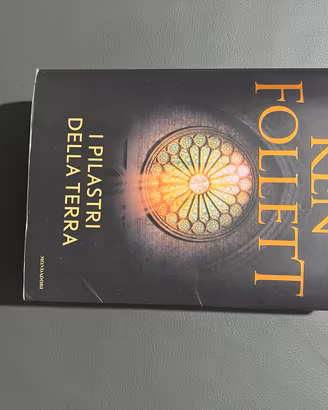 Libro di Ken follet i pilastri della terra