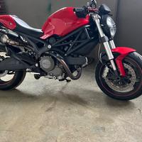 Ducati Monster 696 - 2009