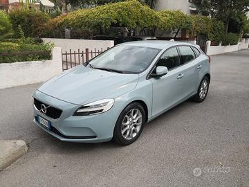 Volvo V40 (2017) 2.0 D2