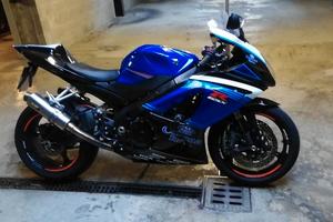 Suzuki Gsx r 1000 k7