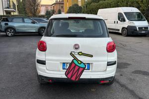 Fiat 500L. 2019.   Km 230000