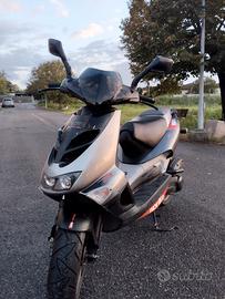 Scooter Aprilia SR50 Factory - 2004