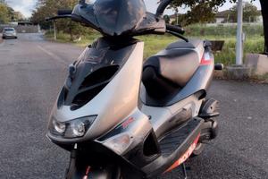 Scooter Aprilia SR50 Factory - 2004
