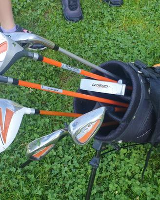 
attrezzatura completa da Golf junior