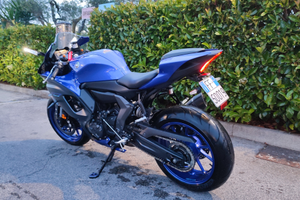 Yamaha r7 perfetta