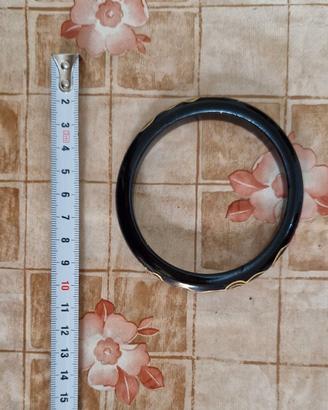 Orecchini e bracciale in legno