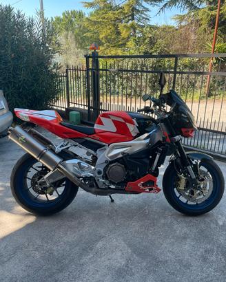 Aprilia Tuono 1000r