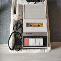 Registratore a cassette vintage MIDLAND