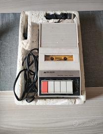 Registratore a cassette vintage MIDLAND