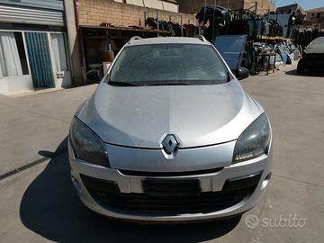 Ricambi usati RENAULT MEGANE SPORTOUR 1.5 DCI 2011
