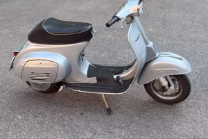 Vespa 50 special 1972
