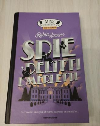 Spie, delitti e merletti