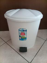 Pattumiera a Pedale in Plastica 10L