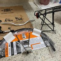Accessori bici- sterzo, pipa, parafanghi e altro