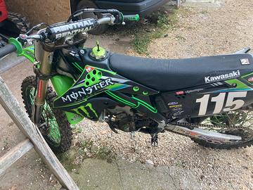 Kawasaki kl 250