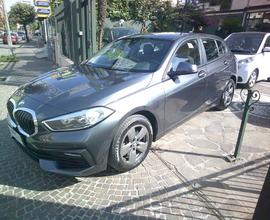 BMW 116 d 5p. Advantage