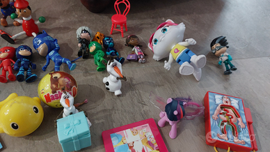 Personaggi misti 44 gatti, super pigiamini ed altr