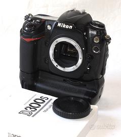 Nikon D300S + battery grip Nikon MB-D10