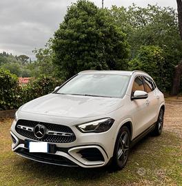 Mercedes GLA 200d 4MATIC AMG Premium (RESTYLING)
