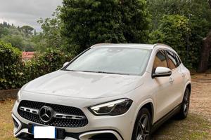 Mercedes GLA 200d 4MATIC AMG Premium (RESTYLING)