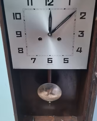 Orologio a pendolo da riparare