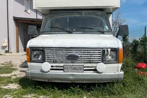 Camper ford