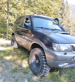 Nissan terrano 2.7