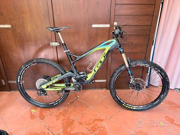 GT Force carbon PRO