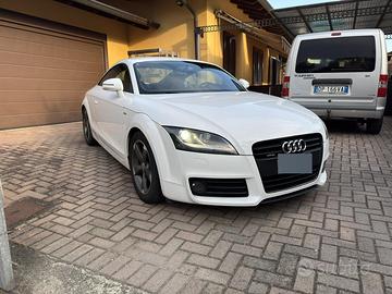 Audi TT S-line