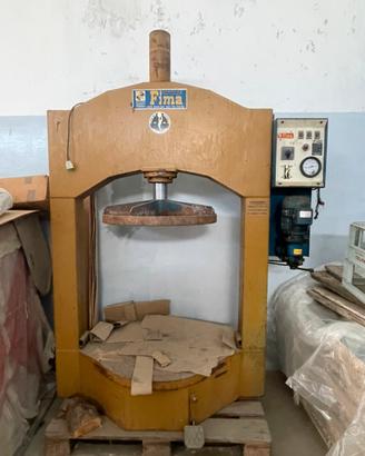 Pressa idraulica