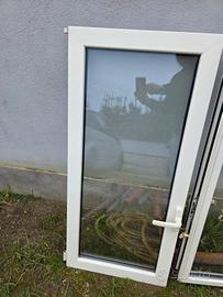 Finestre di alluminio con vetro camera 